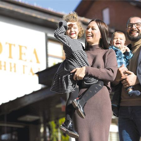 Hotel Ravni Gaj Knic Luaran gambar