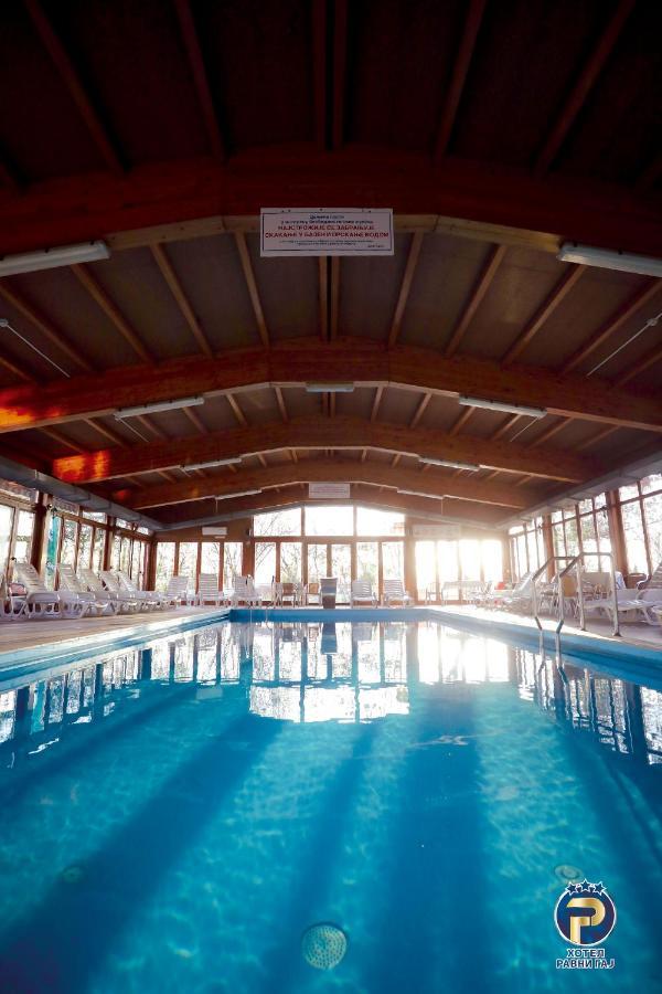 Hotel Ravni Gaj Knic Luaran gambar